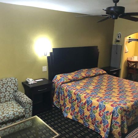 Kings Inn Mexia Екстериор снимка