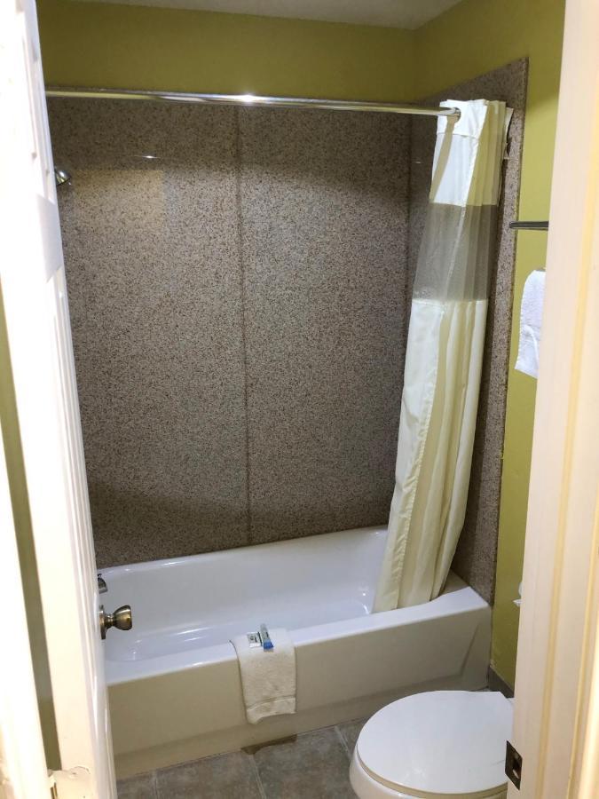 Kings Inn Mexia Екстериор снимка